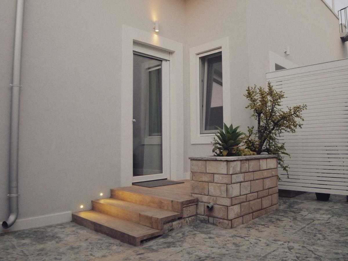 Adele E Il Duca Bed And Breakfast Lecce Eksteriør bilde