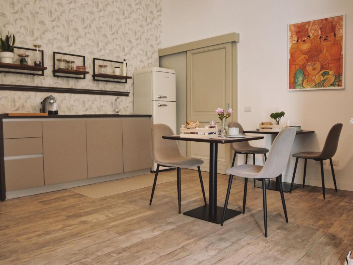 Adele E Il Duca Bed And Breakfast Lecce Eksteriør bilde